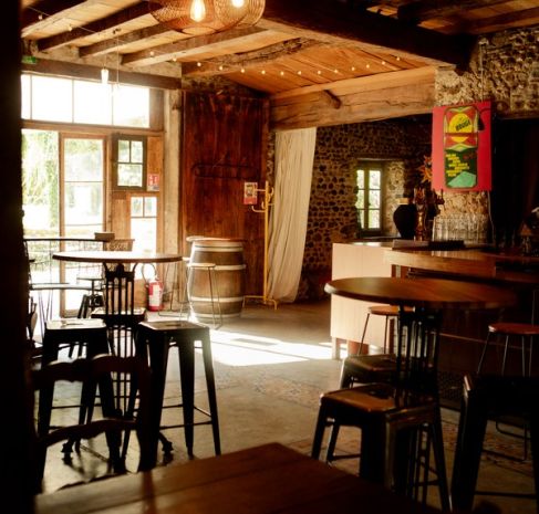Le Moulin Bouge