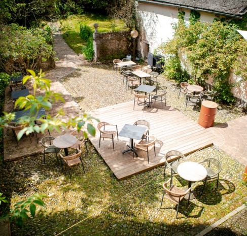 Le Moulin Bouge